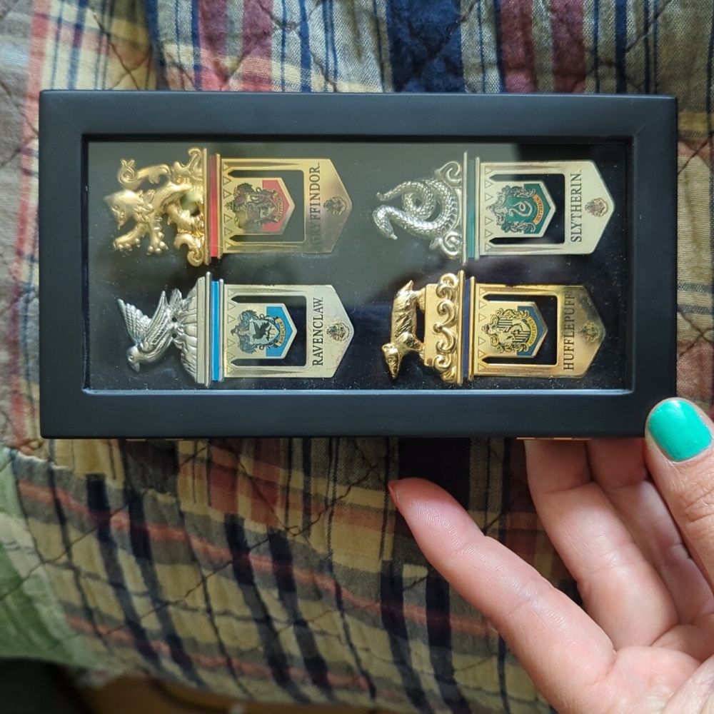Harry Potter Set of Four Bookmarks. New in box